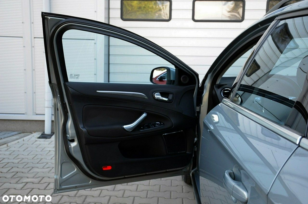 Ford Mondeo - 20