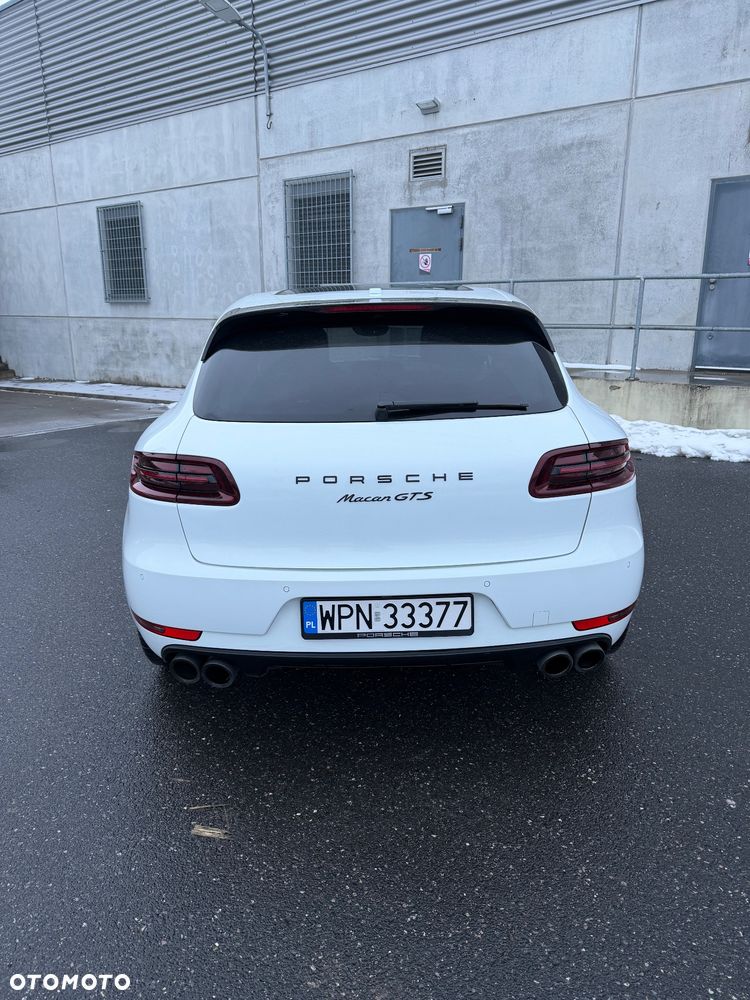 Porsche Macan GTS PDK - 17