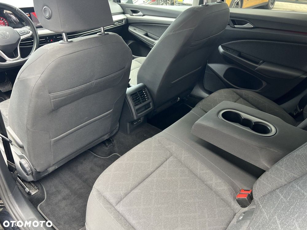 Volkswagen Golf Variant 1.5 eTSI EVO Life DSG - 23