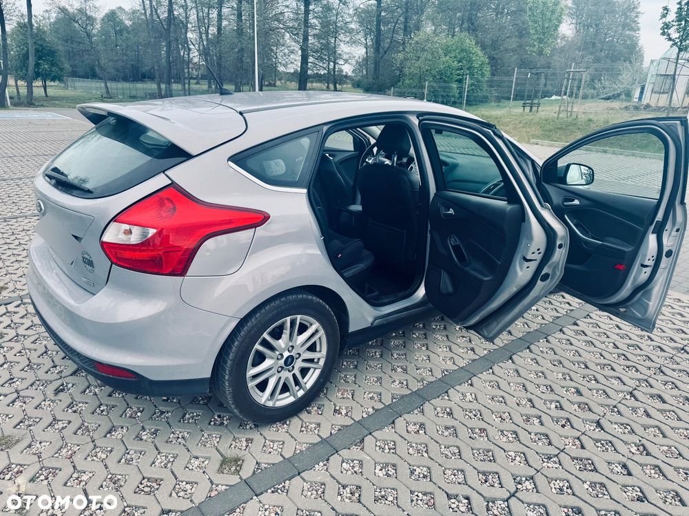 Ford Focus 1.6 EcoBoost Titanium - 10