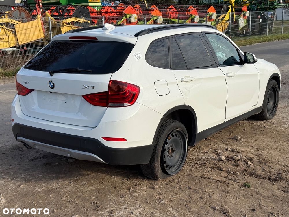 BMW X1 sDrive16d xLine - 7