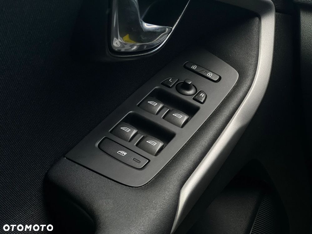 Volvo V40 - 20