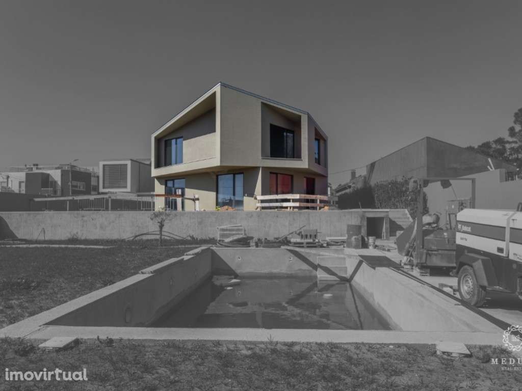 Moradia T3+ Office Em Condomínio Privado C/ Piscina | Praia de Cani... - Grande imagem: 2/46