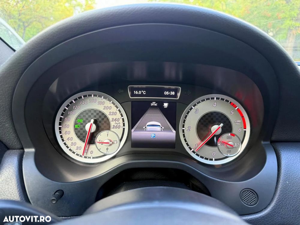 Mercedes-Benz A 180 CDI (BlueEFFICIENCY) AMG Sport - 7