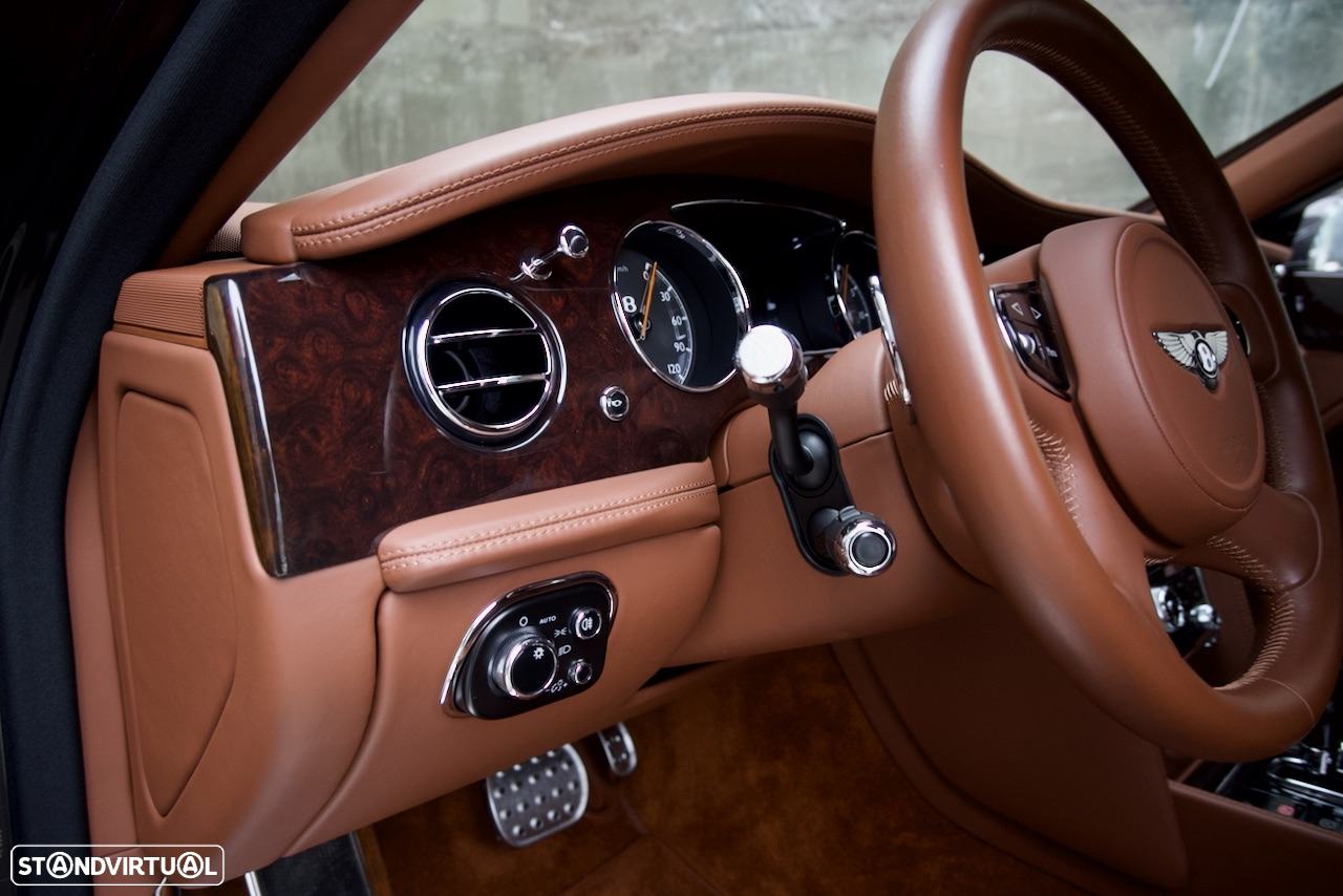 Bentley Mulsanne Extended Wheel Base - 34