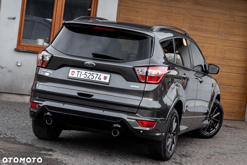 Ford Kuga - 10