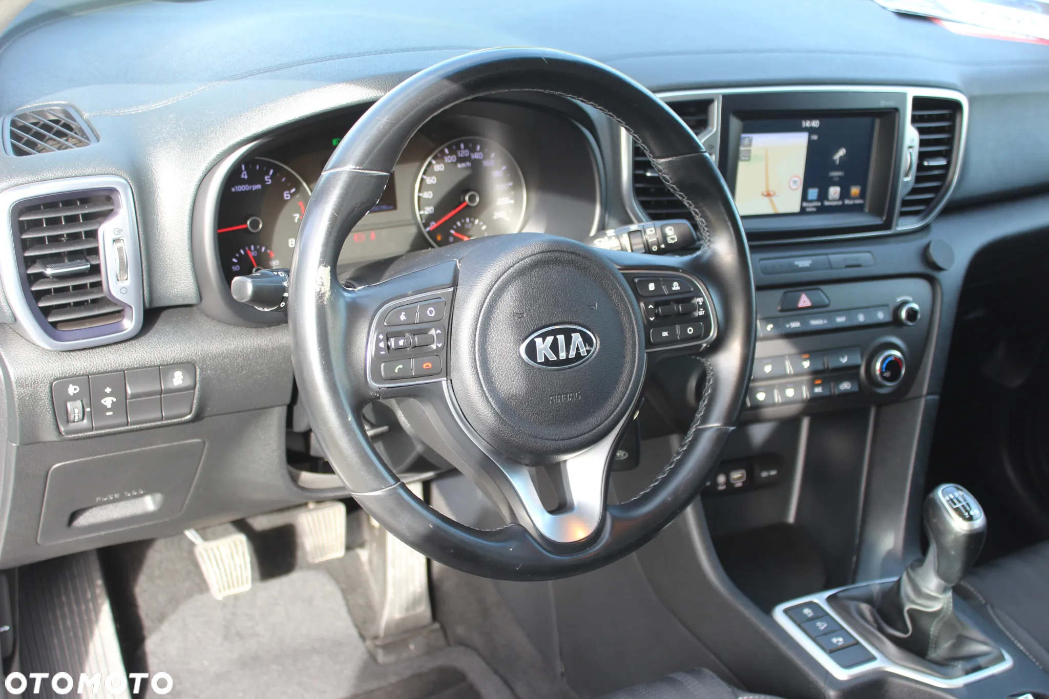 Kia Sportage 1.6 GDI L 2WD - 12