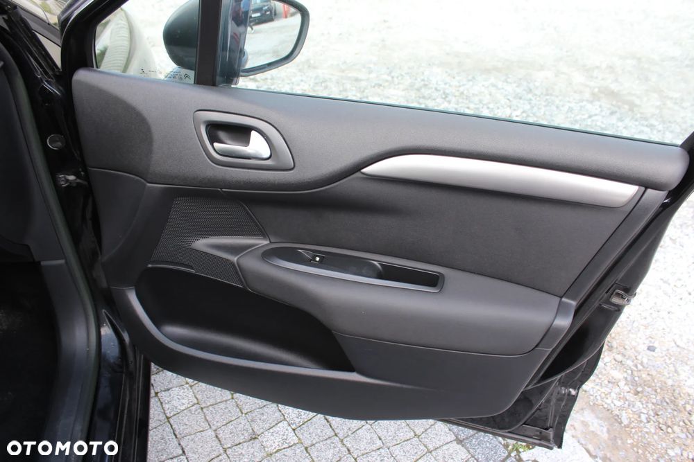 Citroën C4 BlueHDi 120 Stop&Start Selection - 25