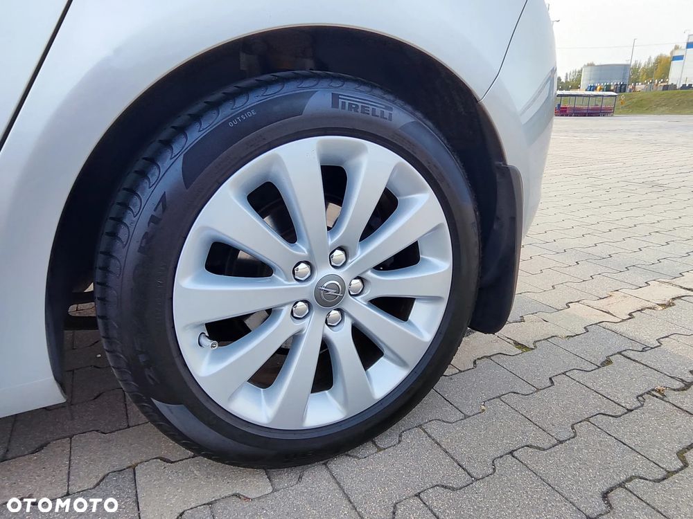 Opel Astra 1.6 Cosmo - 18