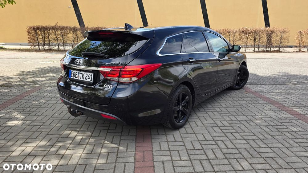 Hyundai i40 Kombi blue 1.7 CRDi Premium - 4