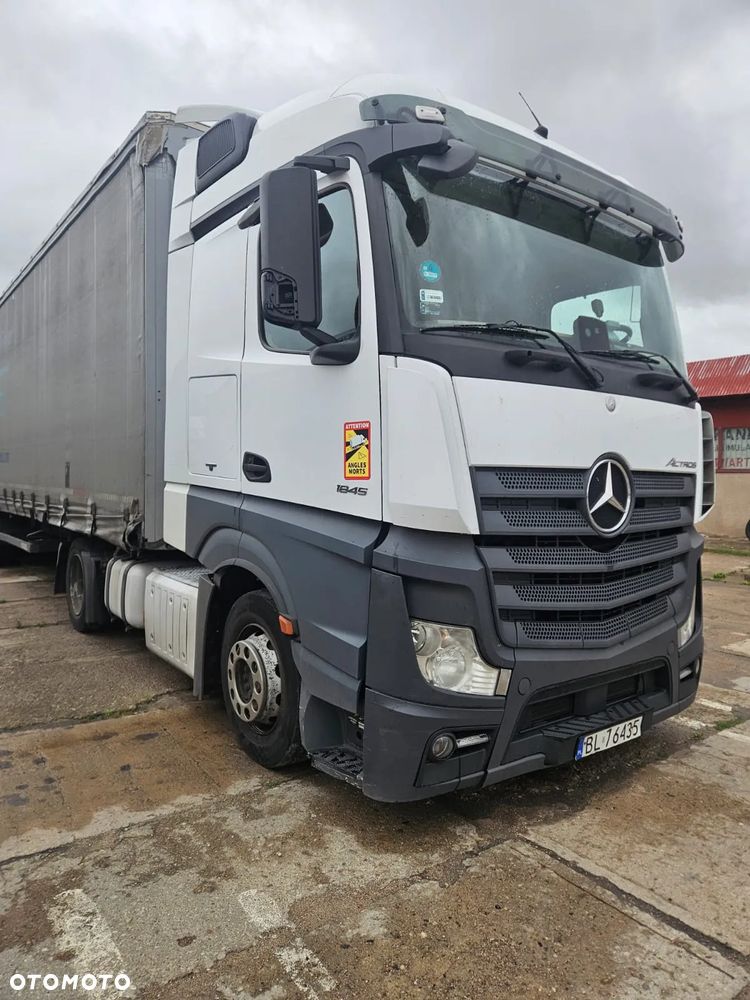 Mercedes-Benz Actros - 1