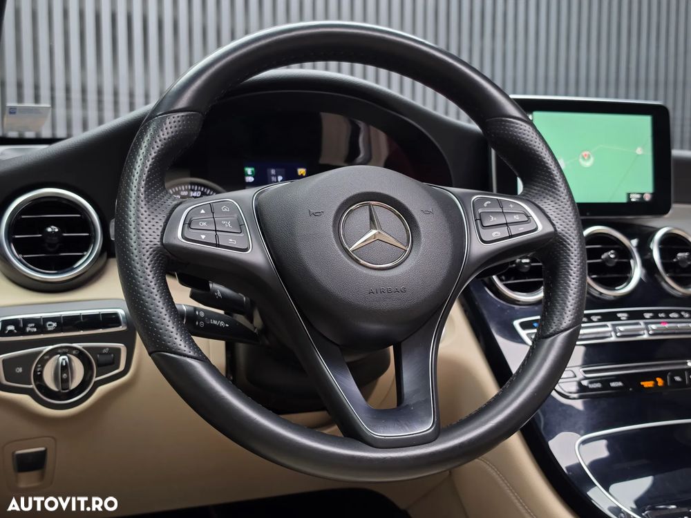 Mercedes-Benz GLC 250 4MATIC 9G-TRONIC AMG Line - 22