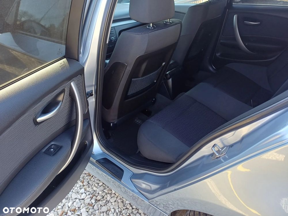 BMW Seria 1 116i - 7