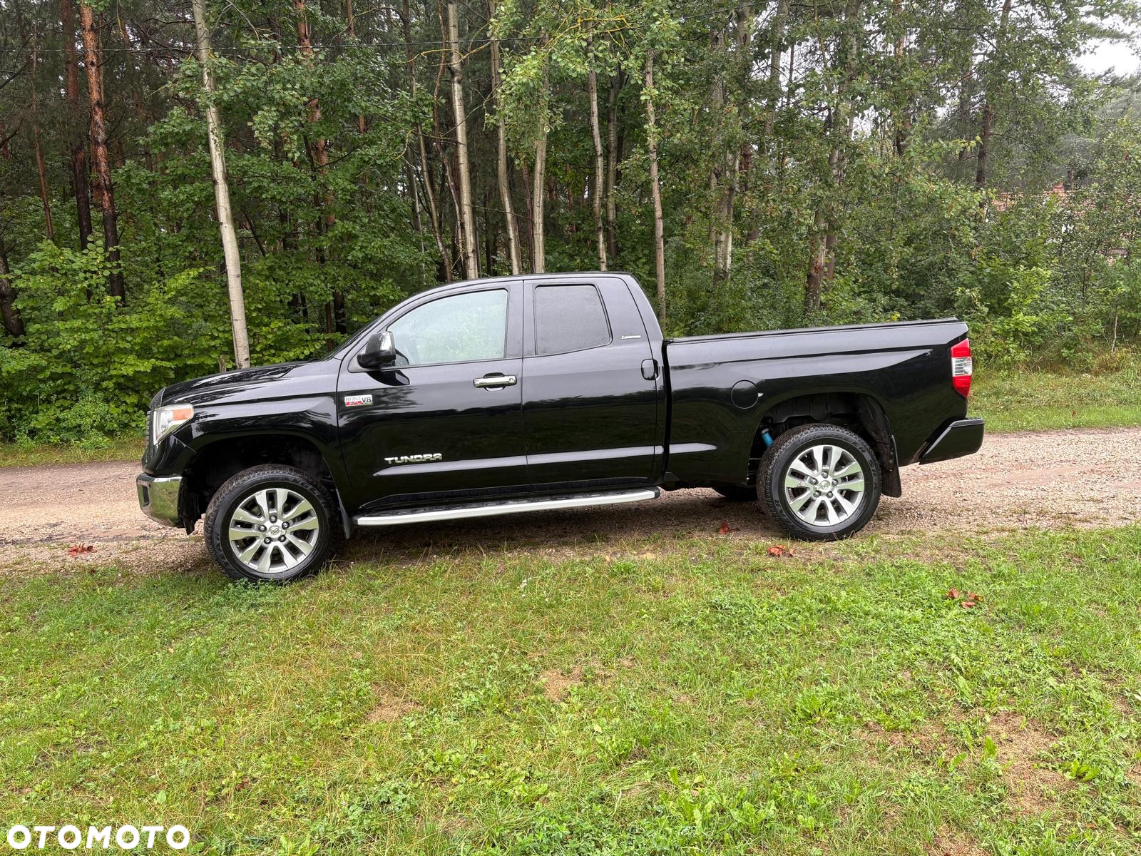 Toyota Tundra - 2
