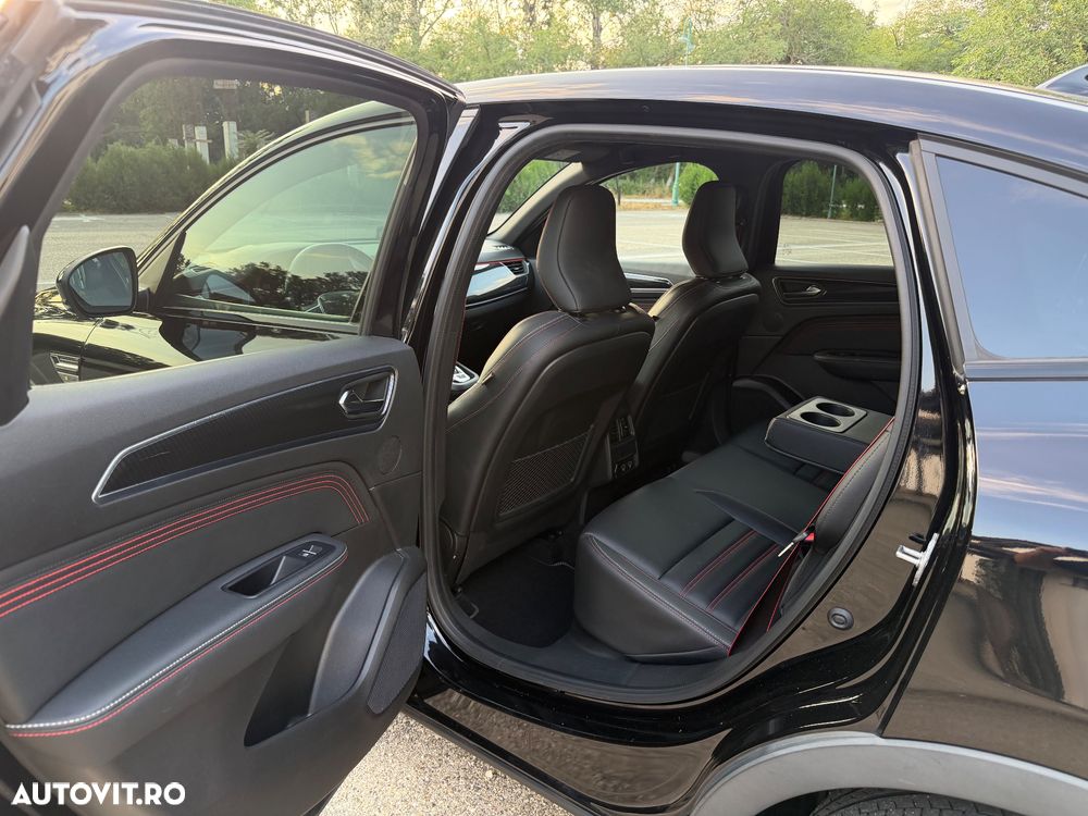 Renault Arkana E-TECH 145 R.S.LINE - 8