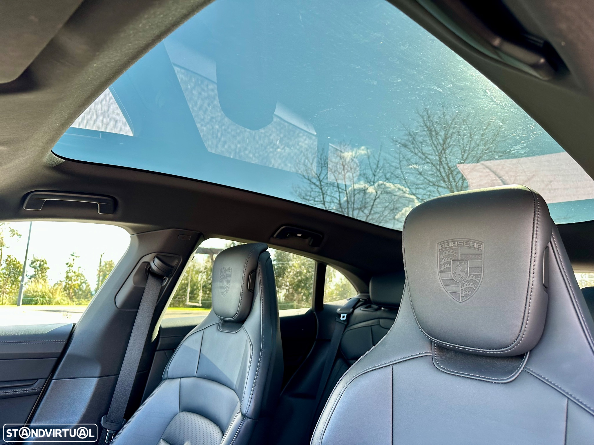 Porsche Taycan Sport Turismo Standard - 16