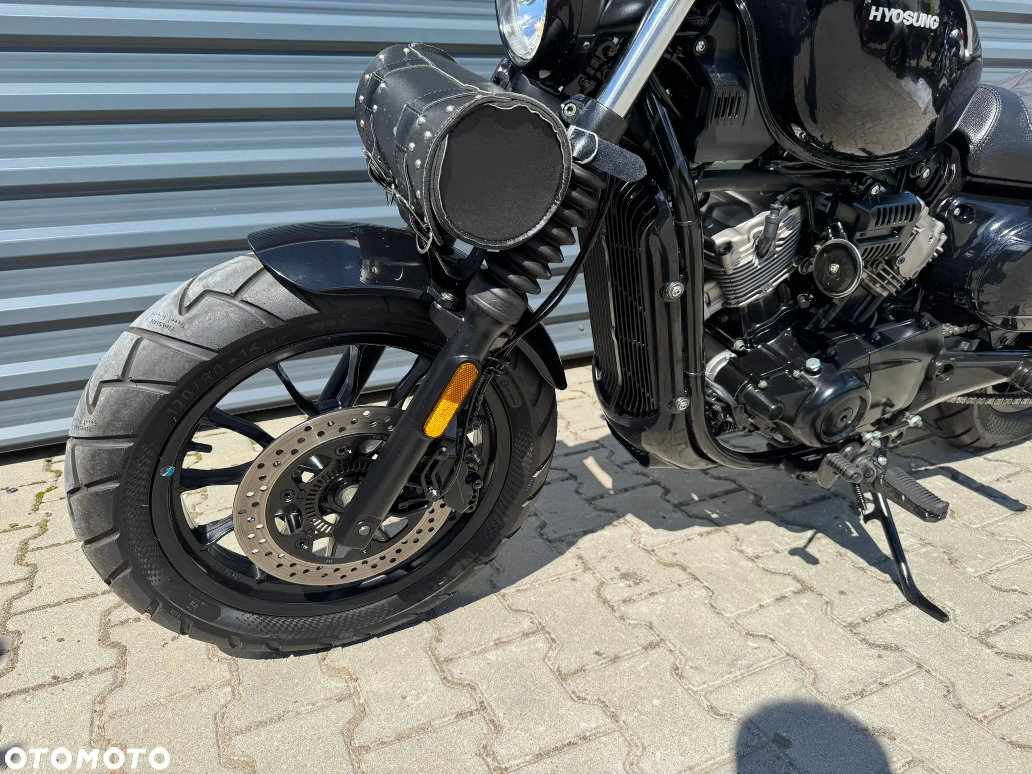 Hyosung GV - 15
