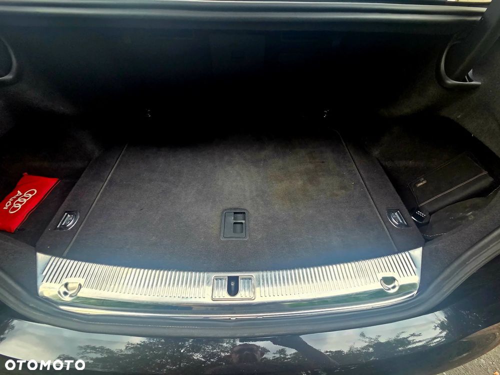 Audi A8 4.2 TDI L Quattro - 14