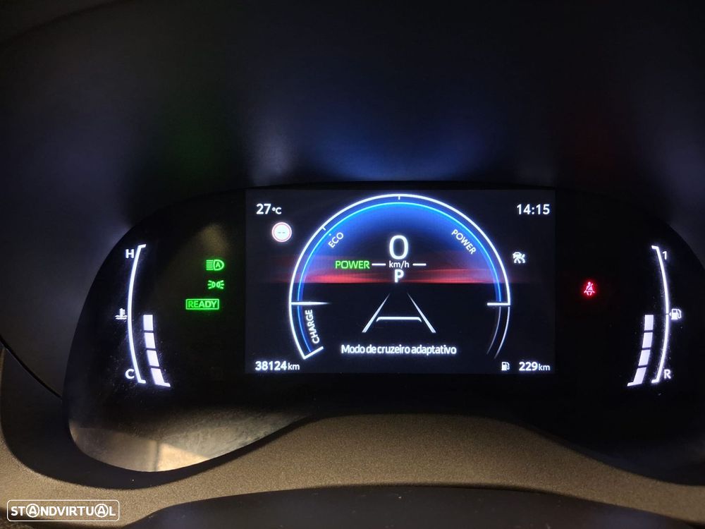 Toyota Yaris Cross 1.5 HDF Comfort Plus - 29