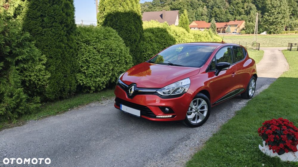 Renault Clio 0.9 Energy TCe Limited EU6 - 1