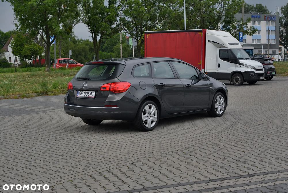 Opel Astra 1.4 Turbo Edition - 4