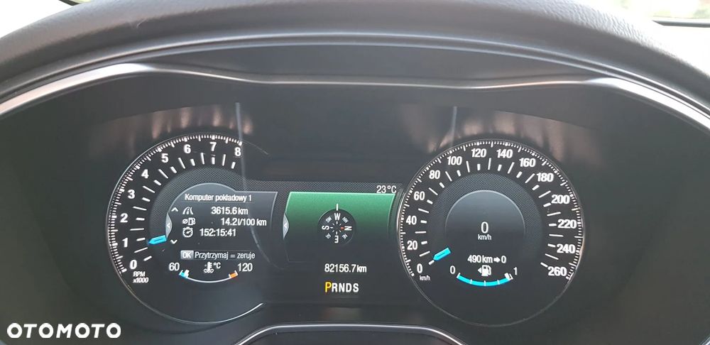 Ford Fusion 2.0 EcoBoost Titanium - 12