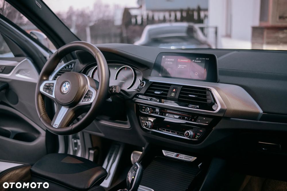 BMW X3 M M40d sport - 13