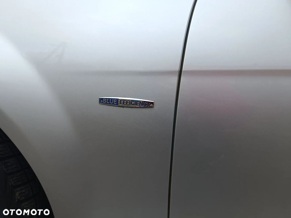 Mercedes-Benz Klasa C 250 CGI Automatik BlueEFFICIENCY Avantgarde - 30