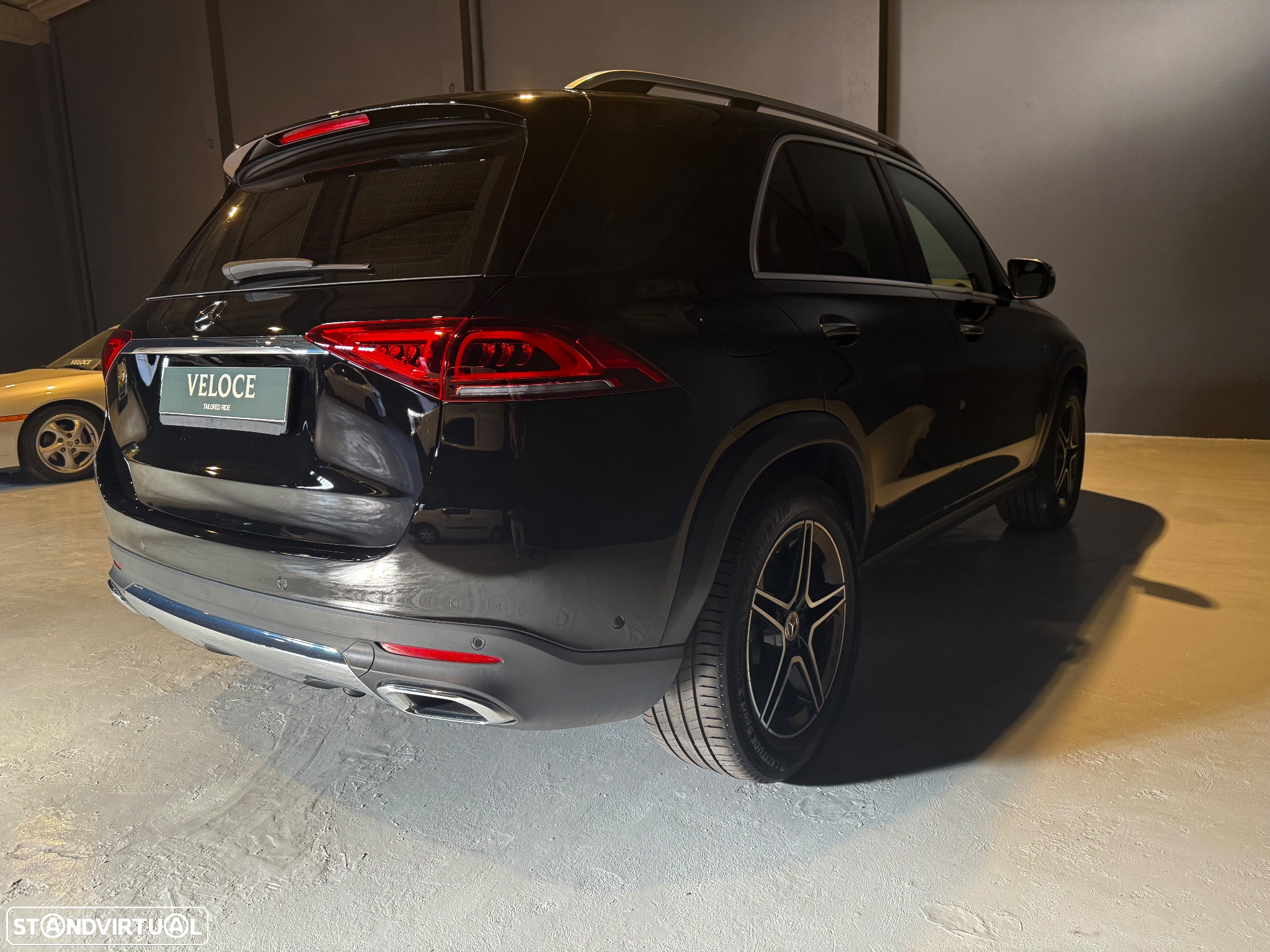 Mercedes-Benz GLE 350 de 4Matic - 12
