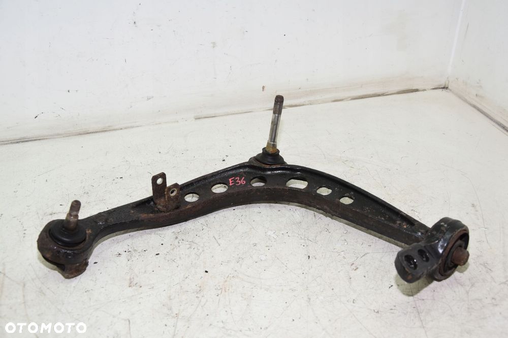 BMW E36 318I WAHACZ LEWY PRZÓD DOLNY ORYG ŁADNY - 1