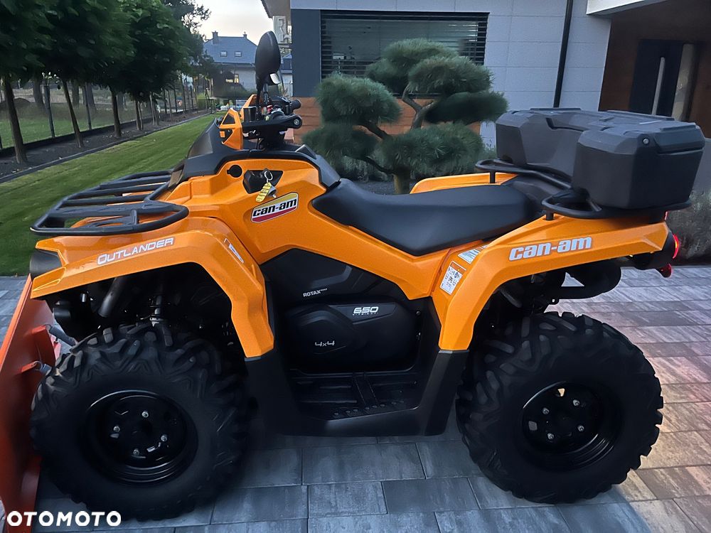 Can-Am Outlander - 17
