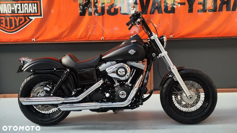 Harley-Davidson Dyna Street Bob