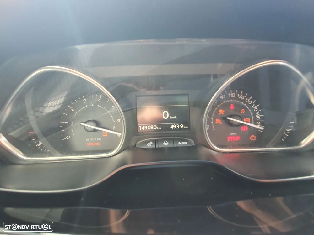 Peugeot 2008 PureTech 130 Stop&Start Allure - 41