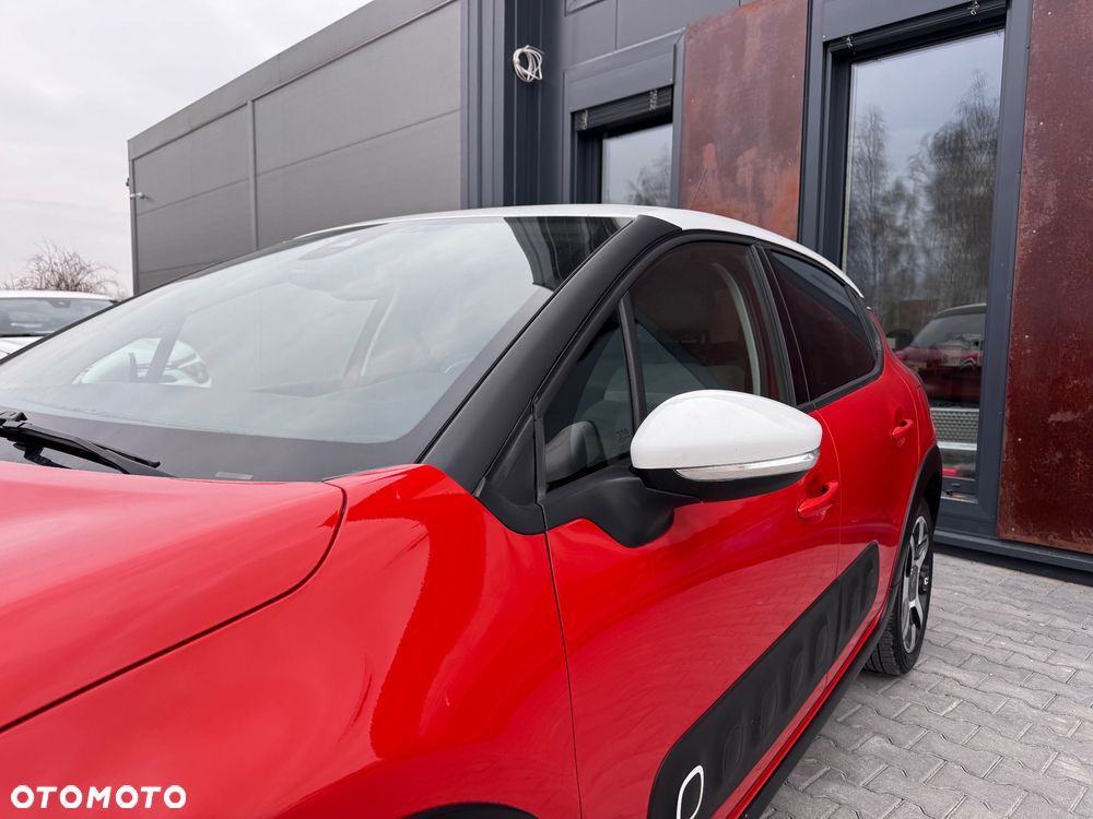Citroën C3 Pure Tech 82 SHINE - 4