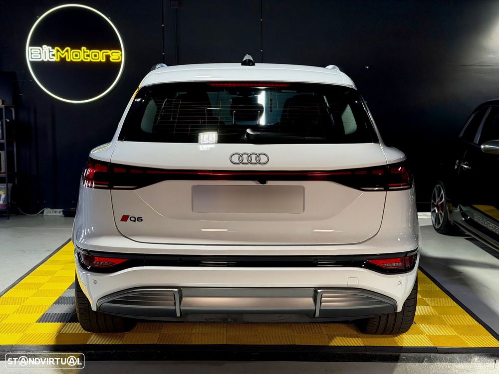 Audi SQ6 e-tron quattro - 18