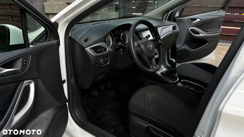 Opel Astra 1.5 D Start/Stop Business Edition - 9