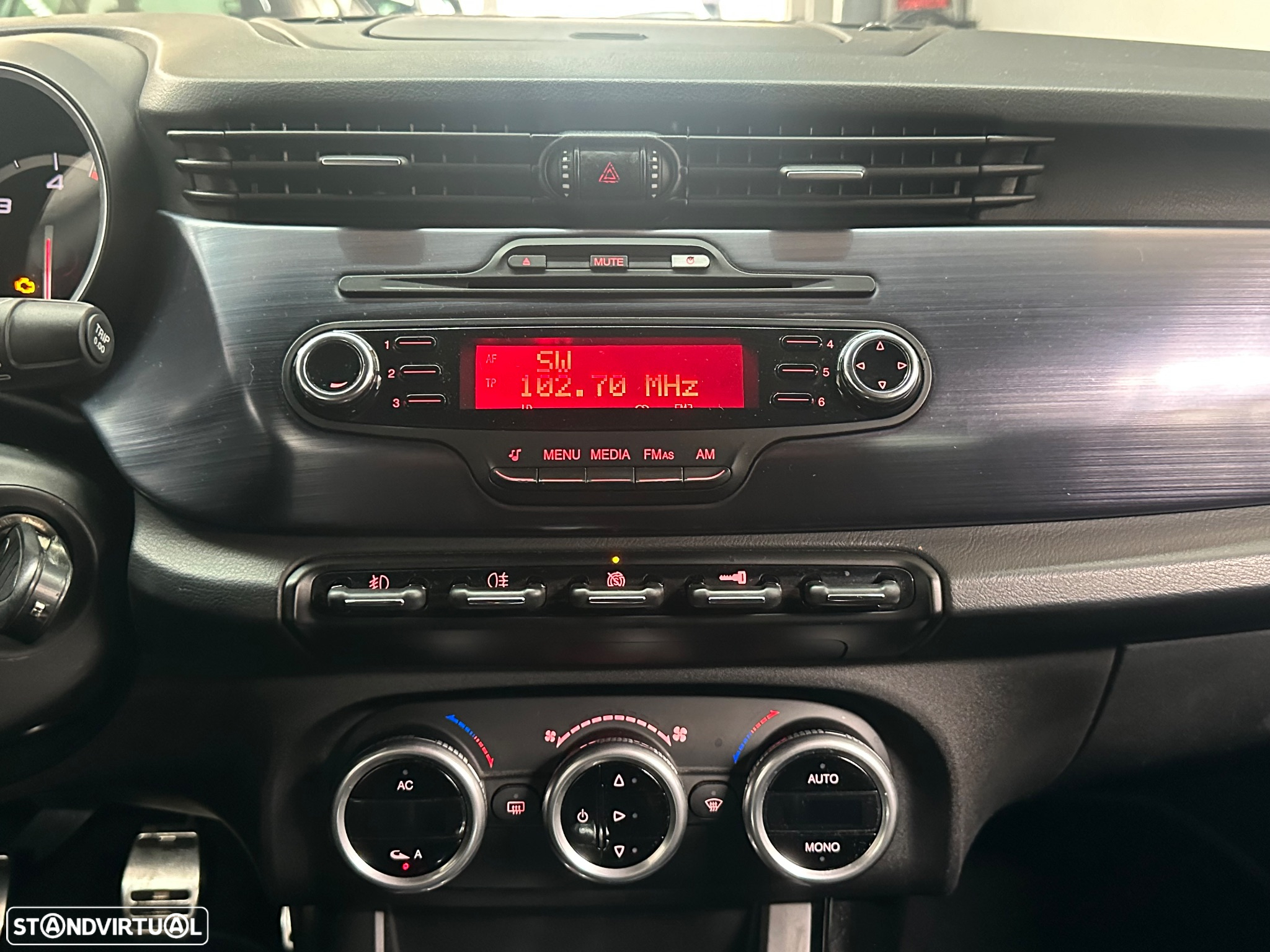 Alfa Romeo Giulietta 1.6 JTDM 16V Sport - 18