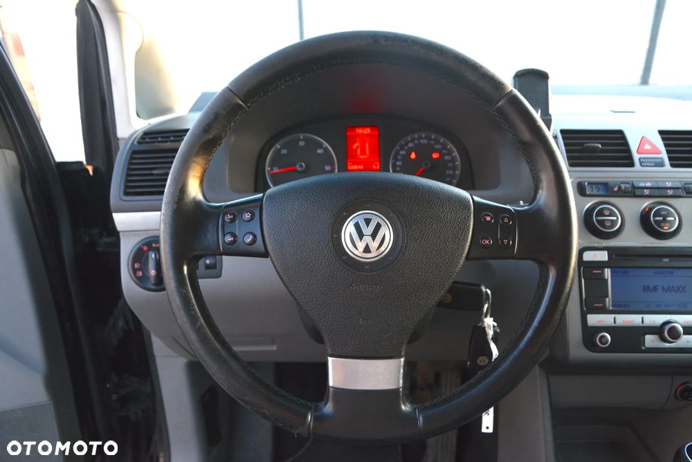 Volkswagen Touran 2.0 TDI DPF Trendline - 31