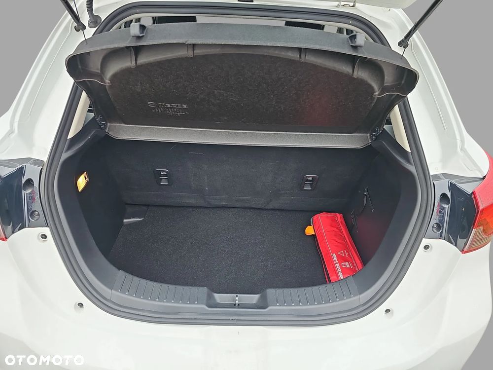 Mazda 2 SKYACTIV-G 75 Prime-Line - 23