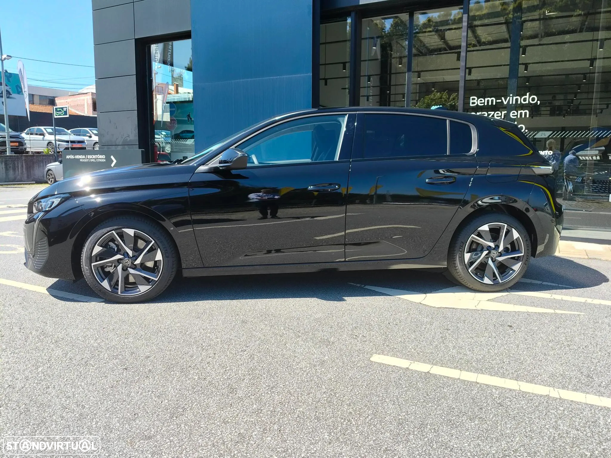 Peugeot 308 1.6 Hybrid Allure e-EAT8 - 3