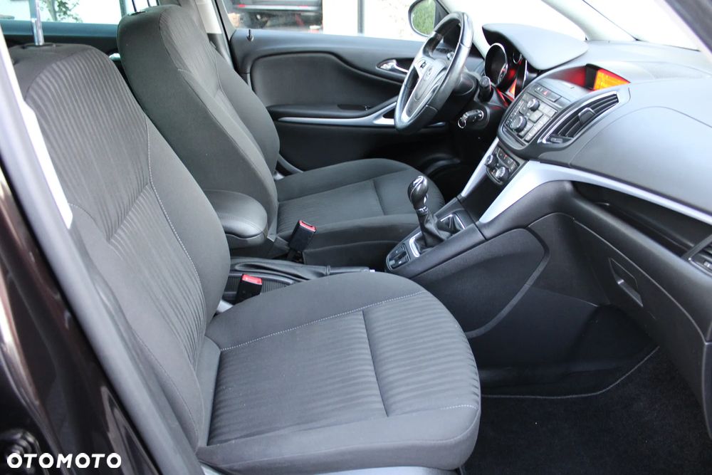 Opel Zafira 1.4 T Cosmo - 33