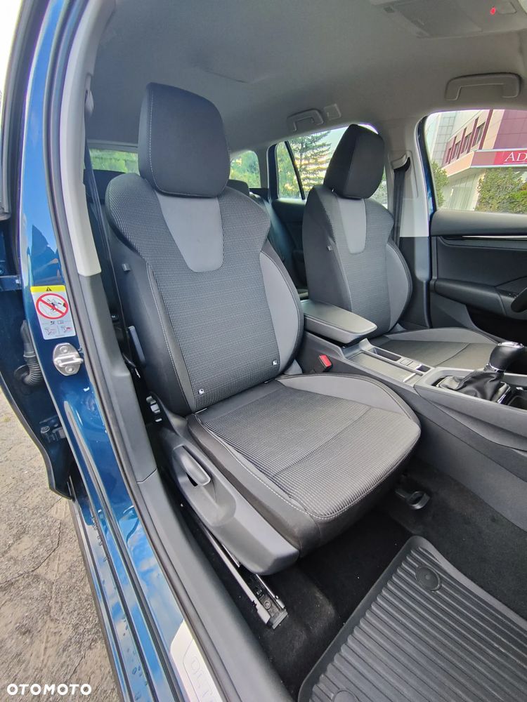 Skoda Octavia 2.0 TDI Clever - 25