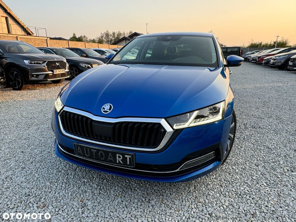 Skoda Octavia 2.0 TDI L&K DSG - 3