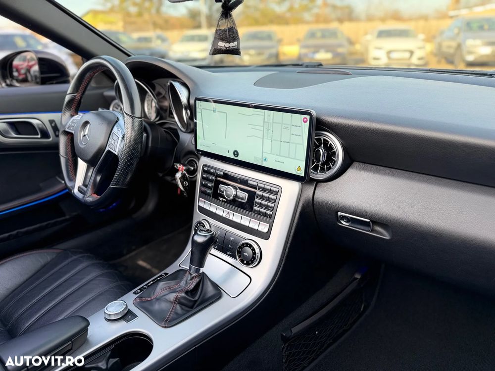 Mercedes-Benz SLK - 8