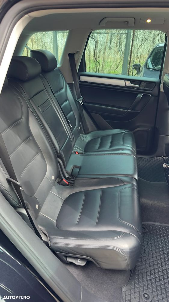 Volkswagen Touareg 3.0 V6 TDI BMT - 14