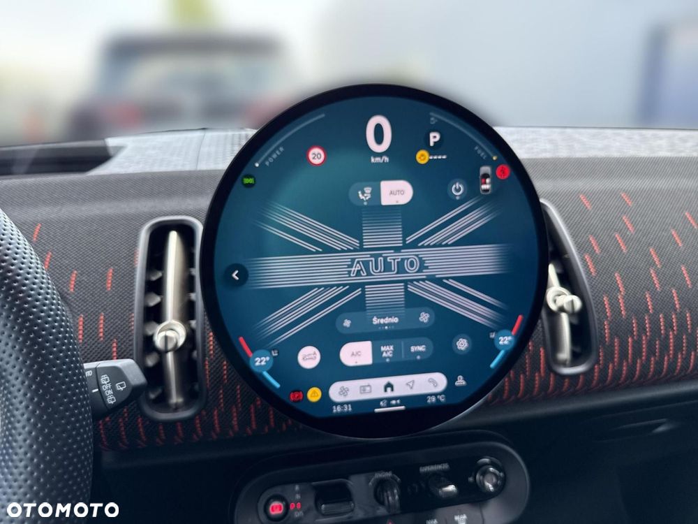 MINI Countryman - 18