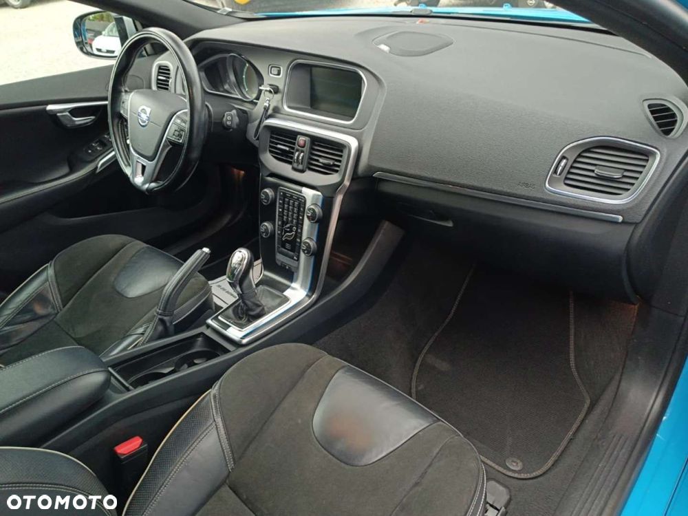 Volvo V40 - 27