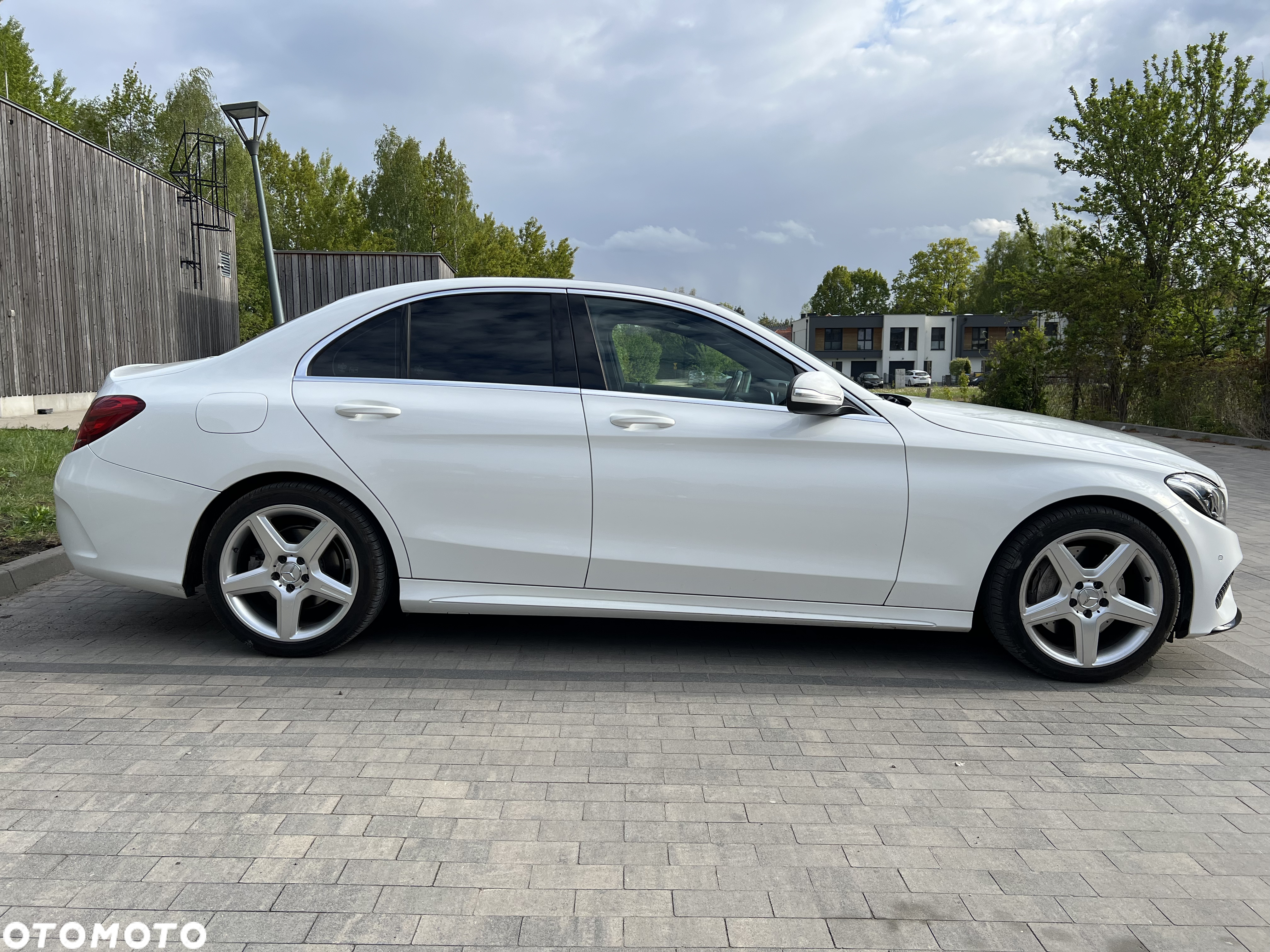 Mercedes-Benz Klasa C 300 T 7G-TRONIC AMG Line - 6