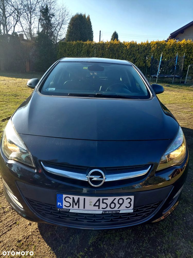 Opel Astra 1.7 CDTI DPF Cosmo - 2