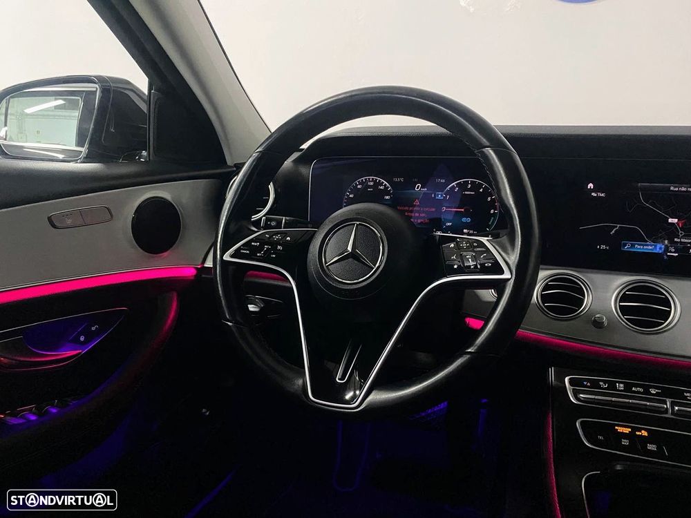 Mercedes-Benz E 300 de Exclusive Line 4Matic - 14